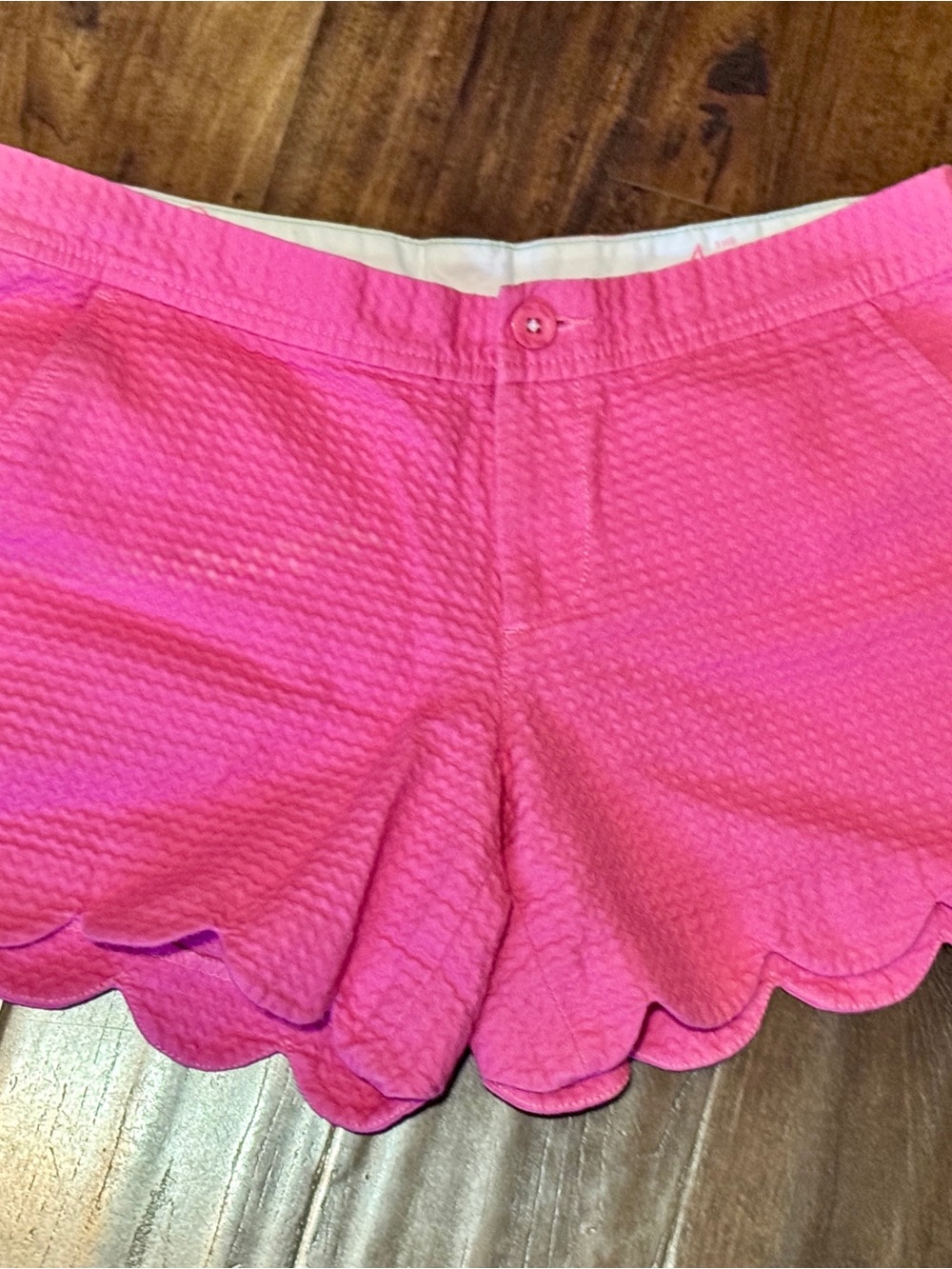 Lilly Pulitzer Hot Pink ‘Buttercup’ Scallop Hem Shorts
